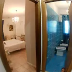 Locazione Turistica In Bilocale Sita In Via Ponte Di Ferro 2 B *