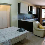 Locazione Turistica In Bilocale Sita In Via Ponte Di Ferro 2 B * Gualdo Cattaneo