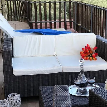 Apartament Locazione Turistica In Bilocale Sita In Via Ponte Di Ferro 2 B