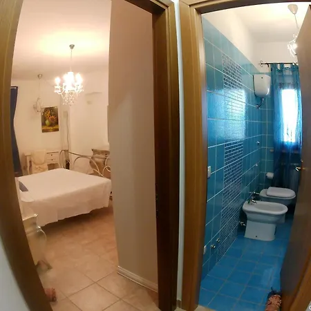 Locazione Turistica In Bilocale Sita In Via Ponte Di Ferro 2 B *